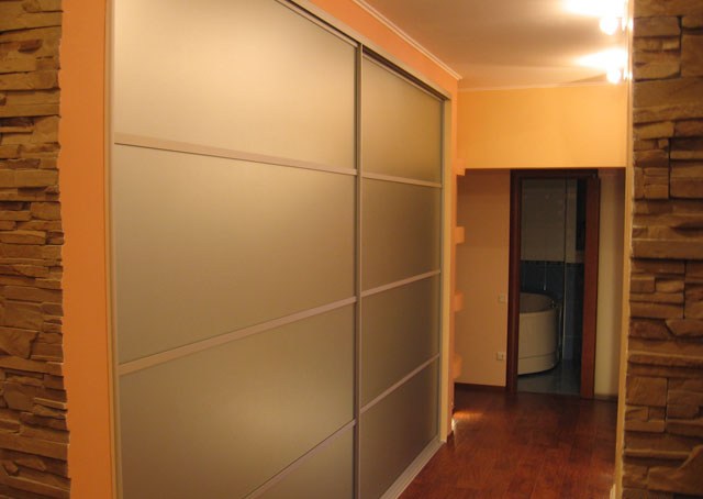 Двери купе для шкафов купить в Петербурге, продажа дверей купе на заказ